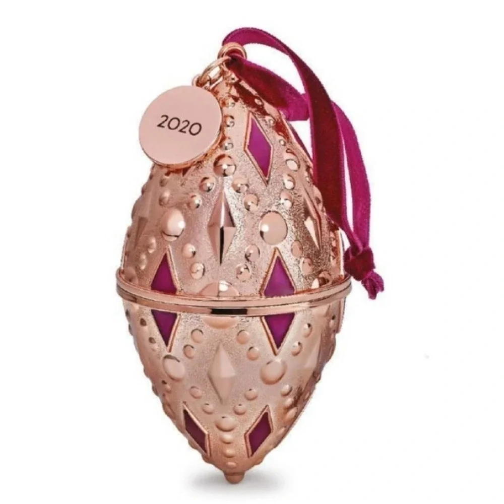 🛑 2 / $40 Sale! PANDORA limited edition holiday 2020 ornament NWT